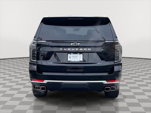 Used 2025 Chevrolet Suburban High Country w/ Sun And Tow Package image 6