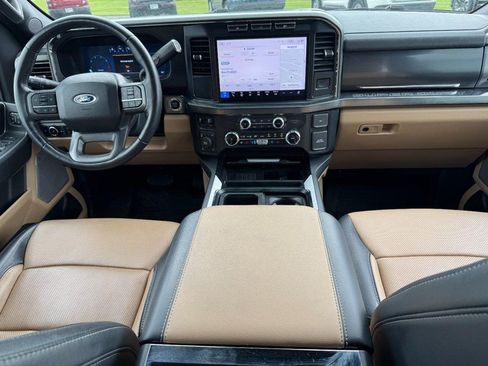 Used 2024 Ford F250 Lariat AWD/4WD image 11