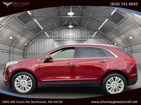 Used 2017 Cadillac XT5 Premium Luxury w/ LPO, Wheel Lock Package image 2
