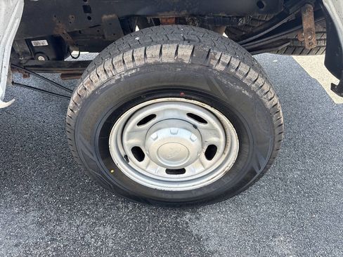 Used 2019 Ford F250 XL w/ Power Equipment Group AWD/4WD image 27