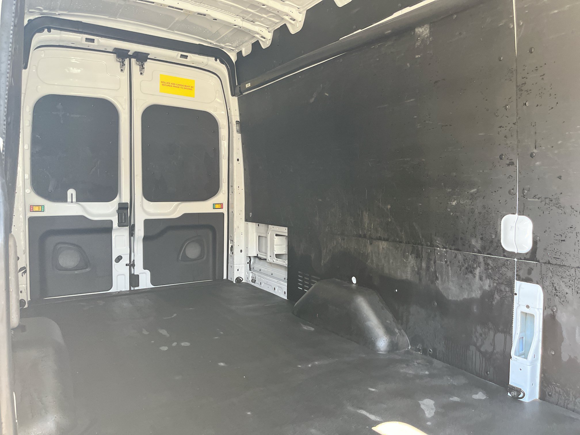 Used 2024 Ford Transit 250 148 High Roof Extended w/ Load Area Protection Package RWD image 32