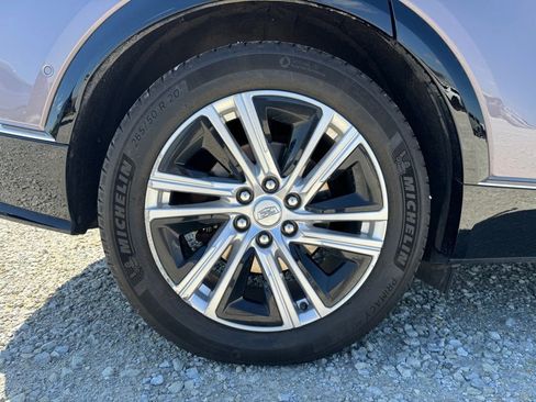 Used 2024 Cadillac Lyriq Tech w/ Driver Assist Package AWD/4WD image 17