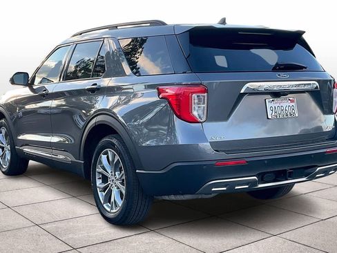 Used 2023 Ford Explorer XLT w/ Equipment Group 202A image 13