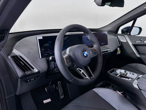 New 2026 BMW iX xDrive60 w/ M Sport Package image 9