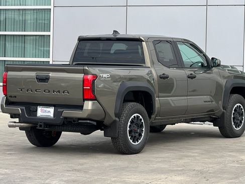 New 2026 Toyota Tacoma TRD Off-Road image 4