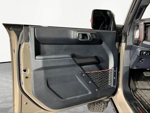 Used 2025 Ford Bronco Raptor AWD/4WD image 19