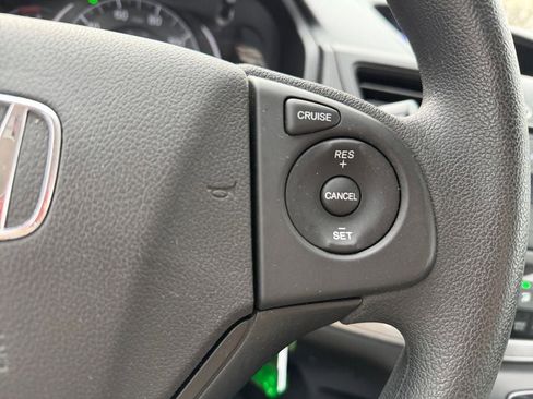 Used 2015 Honda CR-V LX image 18