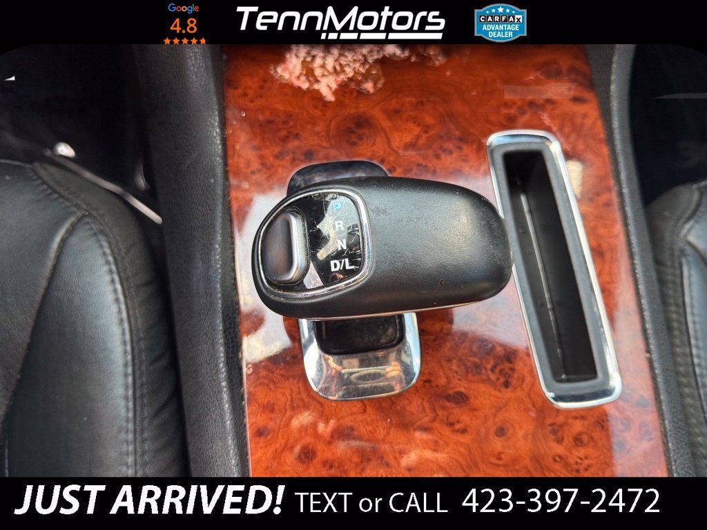 Used 2012 Chrysler 300 Limited RWD image 19