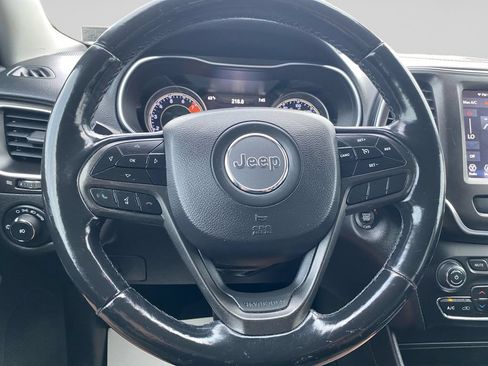 Used 2020 Jeep Cherokee Trailhawk w/ Cold Weather Group AWD/4WD image 25