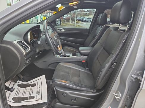 Certified 2021 Jeep Grand Cherokee Laredo X image 14