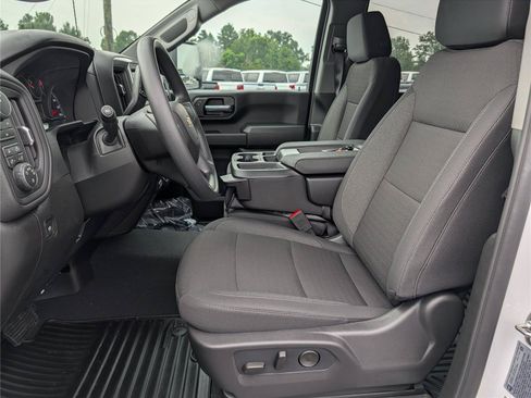 New 2026 Chevrolet Silverado 2500 Custom w/ Custom Value Package AWD/4WD image 11