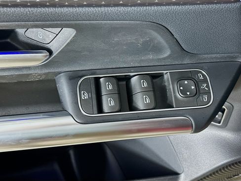 Used 2026 Mercedes-Benz GLA 250 4MATIC image 23