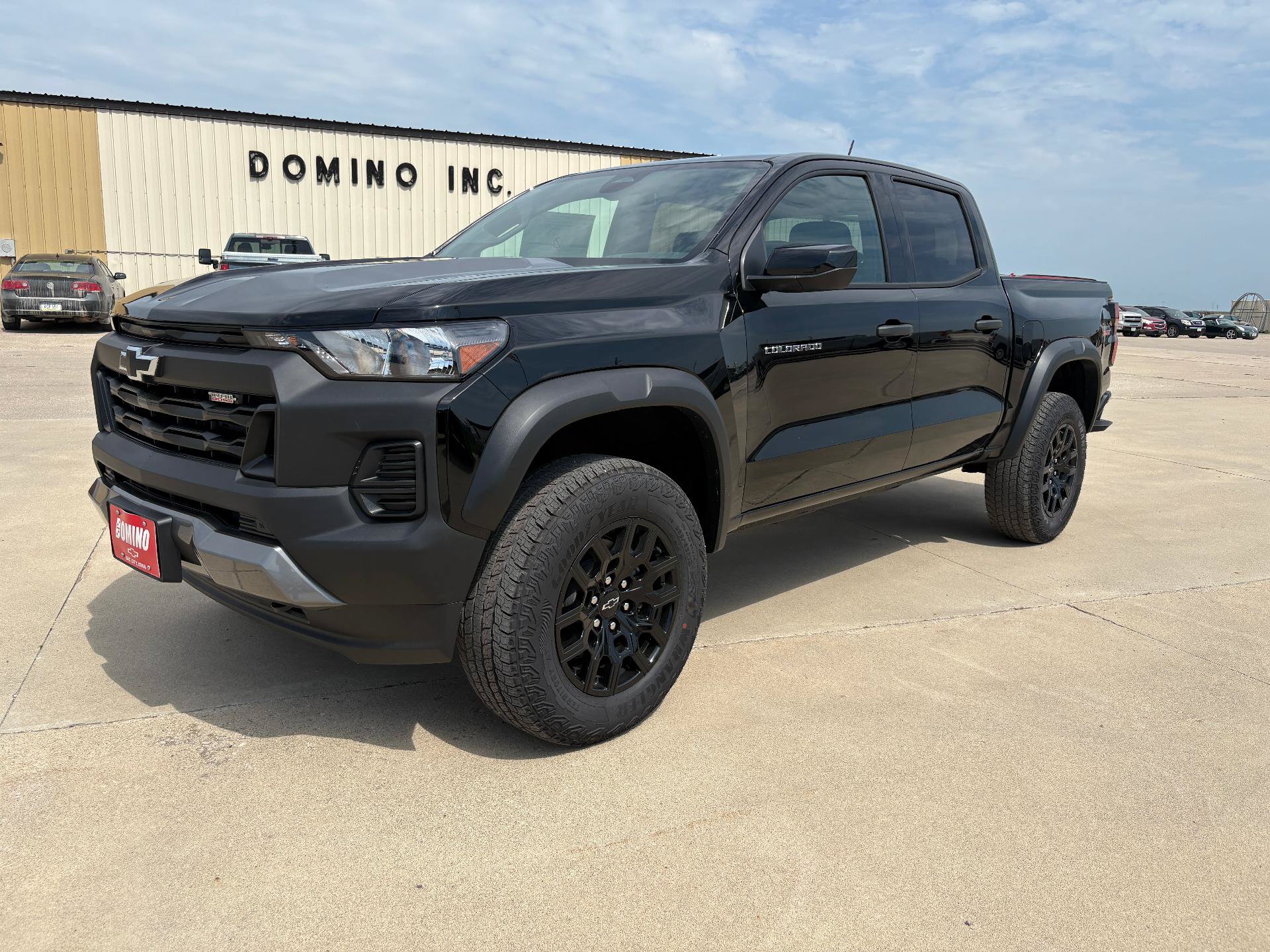 New 2026 Chevrolet Colorado Trail Boss AWD/4WD image 2