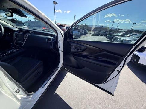 Used 2020 Nissan Murano Platinum w/ Cargo Package AWD/4WD image 32