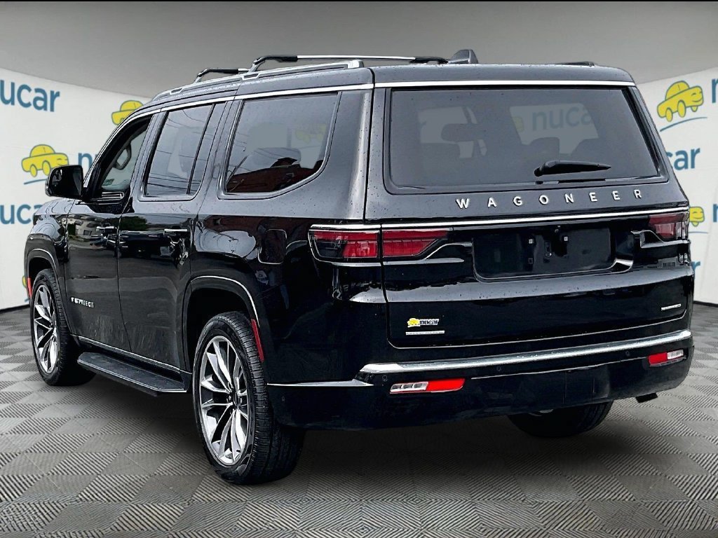 Used 2023 Jeep Wagoneer Series II w/ Convenience Group I AWD/4WD image 4