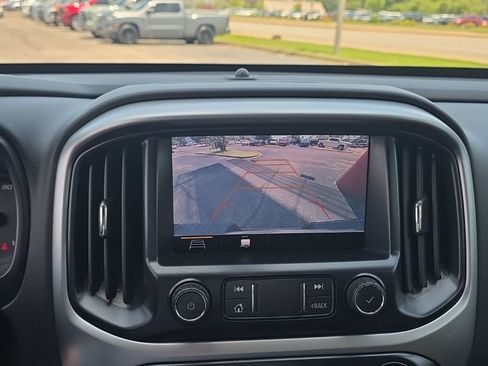 Used 2020 Chevrolet Colorado LT RWD image 20