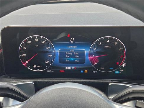 Used 2025 Mercedes-Benz GLB 250 image 23