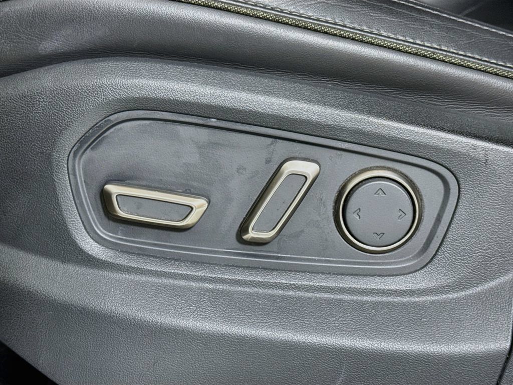 Used 2023 Rivian R1S Adventure Quad AWD/4WD image 16