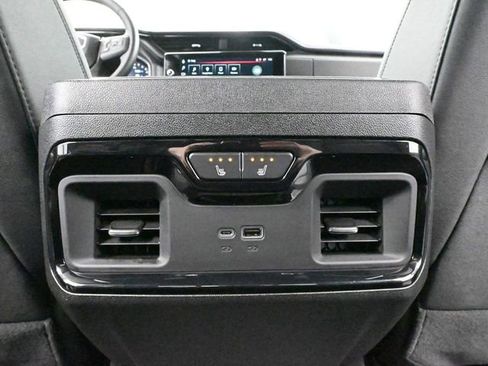 Used 2025 GMC Sierra 1500 AT4 w/ AT4 Premium Package image 49