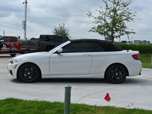 Used 2017 BMW M240i xDrive Convertible AWD/4WD image 35