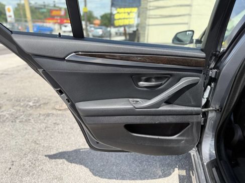 Used 2014 BMW 535i xDrive Sedan AWD/4WD image 19