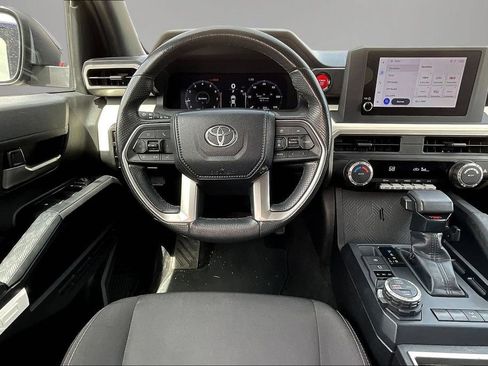 Used 2024 Toyota Tacoma TRD Off-Road AWD/4WD image 9
