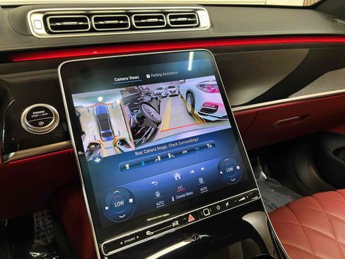 Used 2023 Mercedes-Benz S 580 4MATIC Sedan image 55