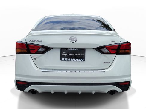 Used 2023 Nissan Altima 2.5 SL AWD/4WD image 6