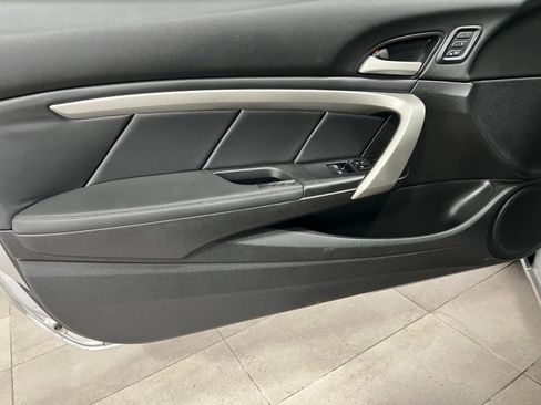 Used 2012 Honda Accord EX-L image 16