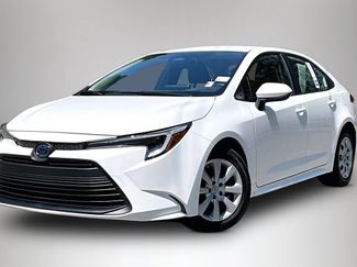 Used 2024 Toyota Corolla LE FWD video 1