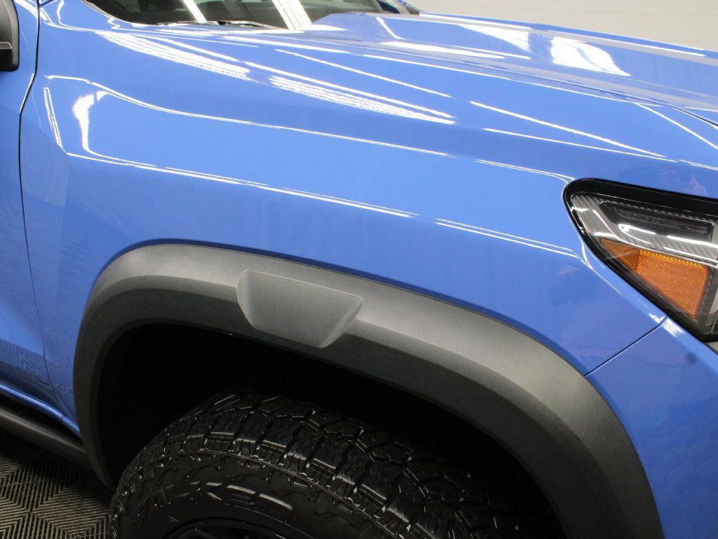 Used 2025 Chevrolet Colorado Trail Boss w/ Midnight Edition AWD/4WD image 40