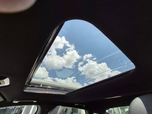 Used 2025 Kia K4 GT-Line w/ GT-Line Sunroof Package FWD image 16