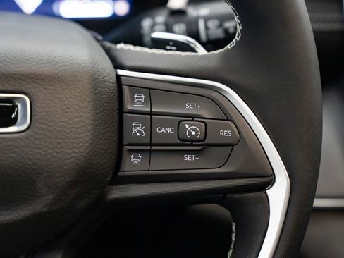 New 2026 Jeep Grand Cherokee L 4WD image 15