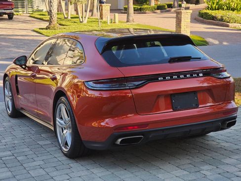 Used 2021 Porsche Panamera 4 image 37