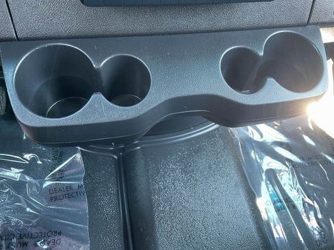 Used 2025 Mercedes-Benz Sprinter 2500 image 25