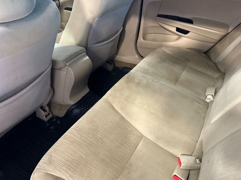 Used 2012 Honda Accord LX image 5
