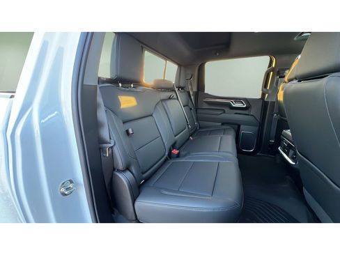 New 2026 Chevrolet Silverado 1500 LTZ w/ LTZ Premium Package AWD/4WD image 31