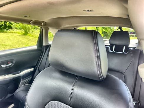 Used 2024 Honda HR-V EX-L image 25