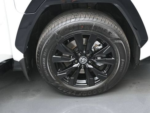 Certified 2026 Toyota RAV4 SE AWD/4WD image 38