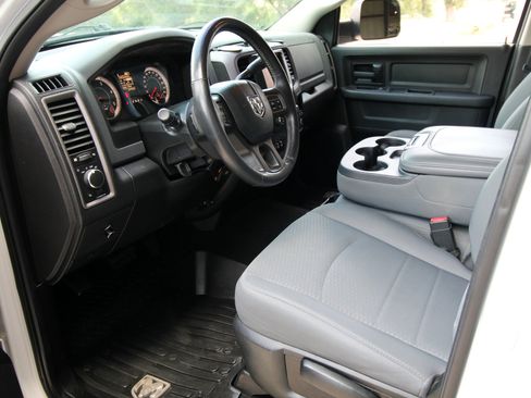 Used 2018 RAM 2500 Tradesman w/ Chrome Appearance Group AWD/4WD image 22