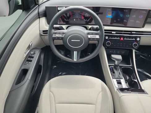 New 2026 Hyundai Tucson SEL image 15