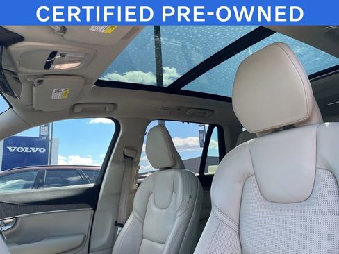 Certified 2023 Volvo XC90 T8 Ultimate w/ Protection Package Premier AWD/4WD image 13