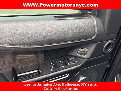 Used 2021 Ford Expedition Limited image 31
