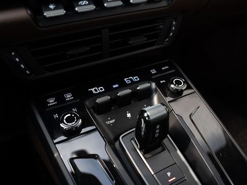 Certified 2025 Porsche 911 Carrera GTS RWD image 27