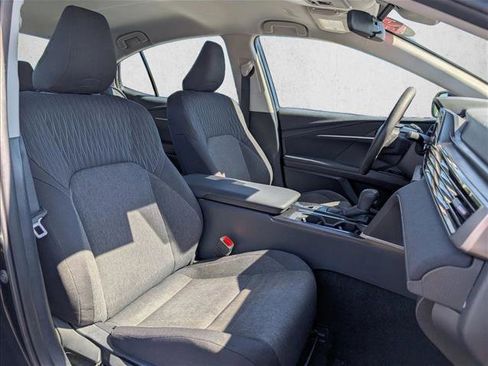 Used 2025 Toyota Camry LE FWD image 27