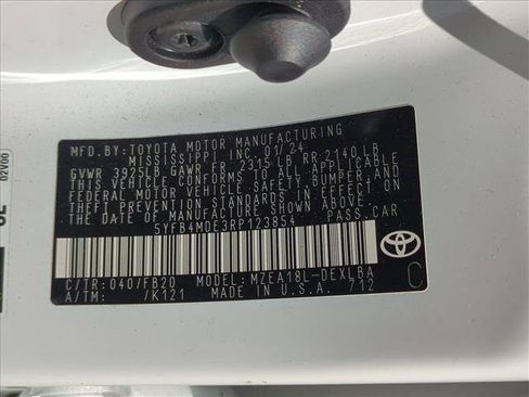 Used 2024 Toyota Corolla LE FWD image 15