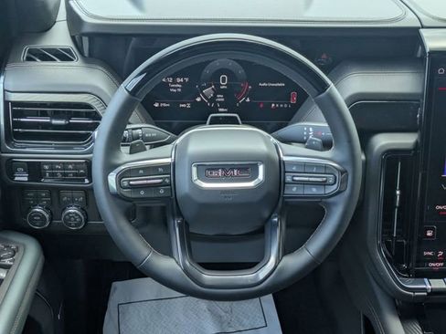 New 2026 GMC Yukon AT4 w/ AT4 Premium Plus Package AWD/4WD image 15