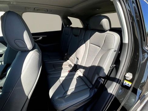 New 2025 Audi Q7 3.0T Premium Plus image 10