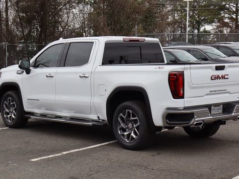 New 2026 GMC Sierra 1500 SLT w/ SLT Premium Plus Package AWD/4WD image 6