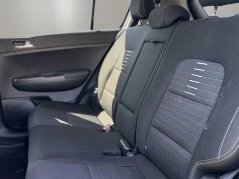 Used 2020 Kia Sportage LX w/ LX Popular Package AWD/4WD image 18